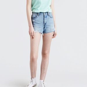 Levi’s Wedgie Fit Shorts